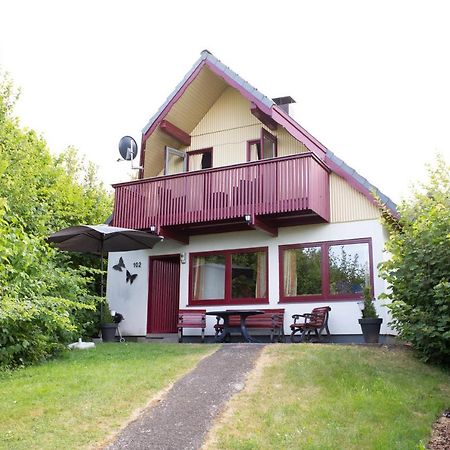 קירכהיים Ferienhaus "Schmetterling" Am See Im Bergland מראה חיצוני תמונה
