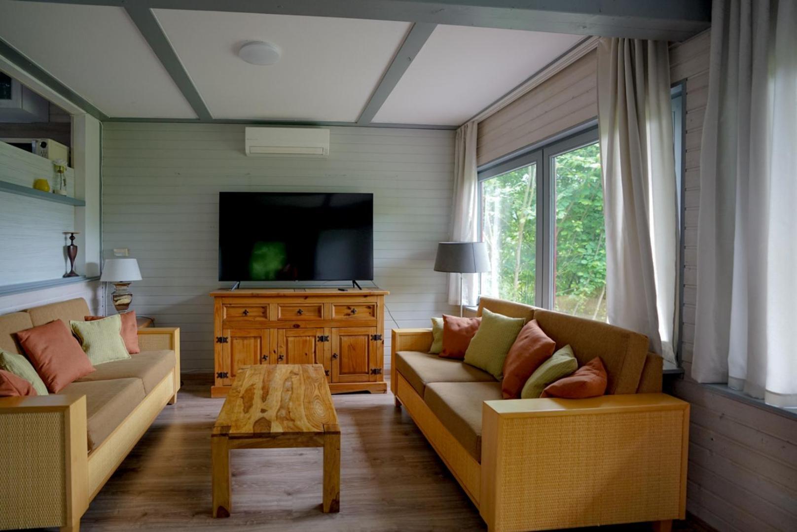 קירכהיים Ferienhaus "Schmetterling" Am See Im Bergland מראה חיצוני תמונה
